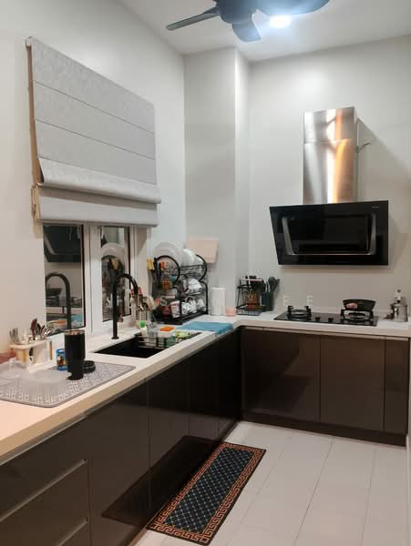 Rumah Teres 3-Tingkat untuk Dijual di Bandar Rinching (Semenyih) - Wilson Lee - Kitchen - PropertyGuru.com.my