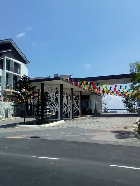 Rumah Teres 3-Tingkat untuk Dijual di Bandar Rinching (Semenyih) - Wilson Lee - Exterior - PropertyGuru.com.my