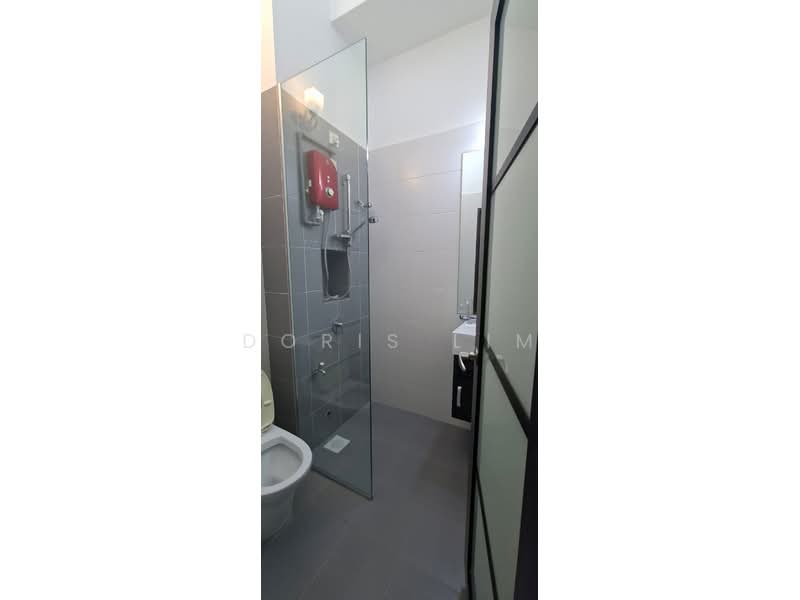 2-storey Terraced House for Sale in Setia Indah 12 (Setia Alam) - Doris Lim - Bathroom - PropertyGuru.com.my