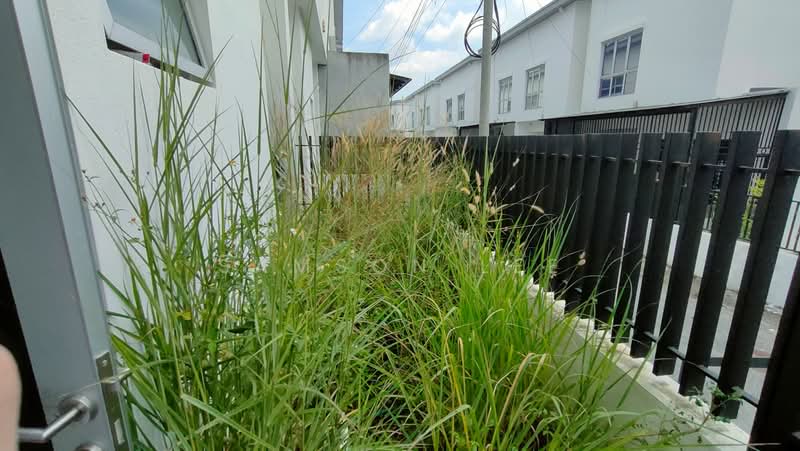 2-storey Terraced House for Sale in Bandar Tasik Puteri (Rawang) - Samson Lee - Exterior - PropertyGuru.com.my