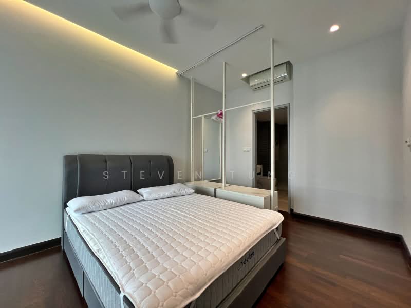 Apartment for Rent at V Residence Suites @ Sunway Velocity - Steven Tung - Bedroom - PropertyGuru.com.my