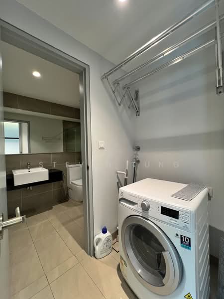 Apartment for Rent at V Residence Suites @ Sunway Velocity - Steven Tung - Bathroom - PropertyGuru.com.my