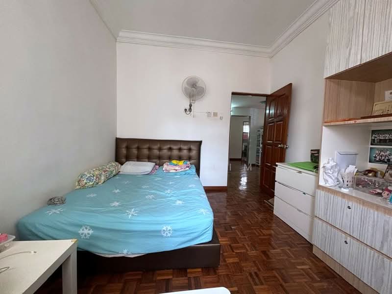 2-storey Terraced House for Sale in Taman Sri Skudai (Skudai) - Karl Lim - Bedroom - PropertyGuru.com.my