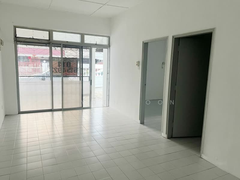 Rumah Teres 1-Tingkat untuk Dijual di Taman Johor Jaya (Johor Bahru) - Kayden Voon - Interior - PropertyGuru.com.my