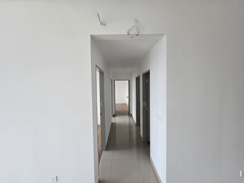 Kediaman Servis untuk Disewa di M Astra - Alex Foong - Corridor - PropertyGuru.com.my