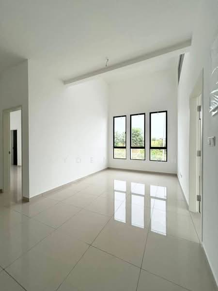 Rumah Teres 2-Tingkat untuk Dijual di Taman Desa Tebrau (Tebrau) - Kayden Voon - Living Room - PropertyGuru.com.my