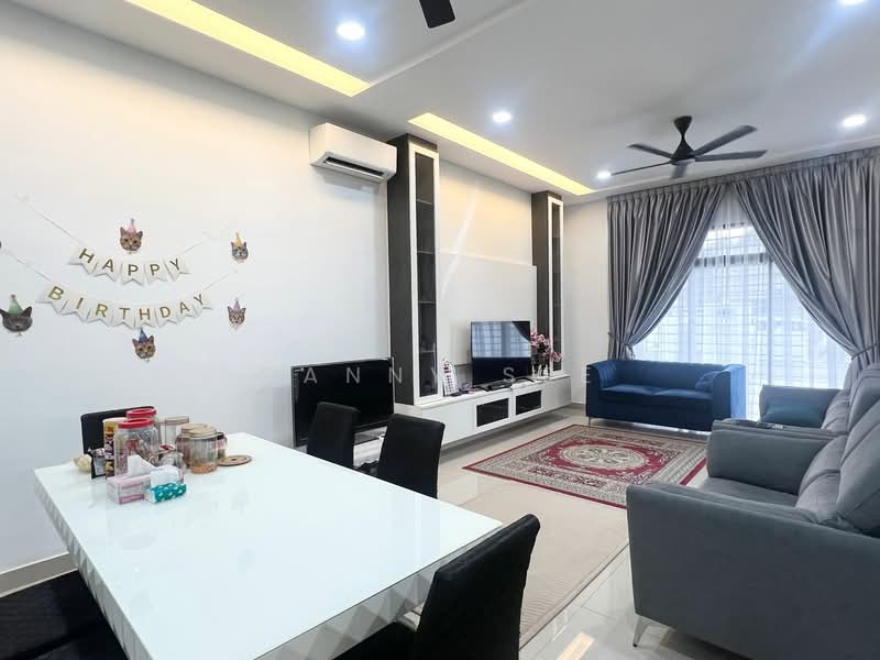 Rumah Teres 2-Tingkat untuk Dijual di Bandar Indahpura (Kulai) - Danny See - Living Room - PropertyGuru.com.my