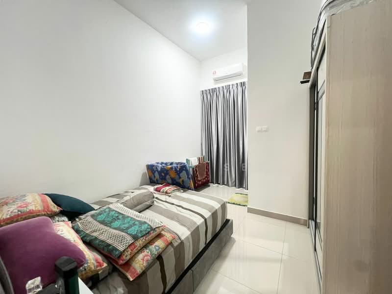 Rumah Teres 2-Tingkat untuk Dijual di Bandar Indahpura (Kulai) - Danny See - Bedroom - PropertyGuru.com.my