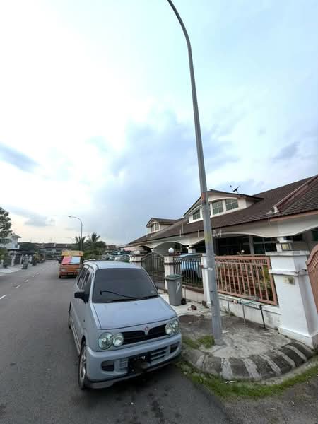 1-storey Terraced House for Sale in Taman Gaya (Ulu Tiram) - Karl Lim - Exterior - PropertyGuru.com.my