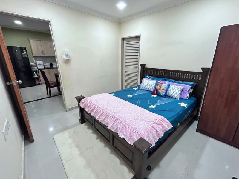 2-storey Terraced House for Sale in Seksyen 8 (Shah Alam) - Ameer Ali - Bedroom - PropertyGuru.com.my
