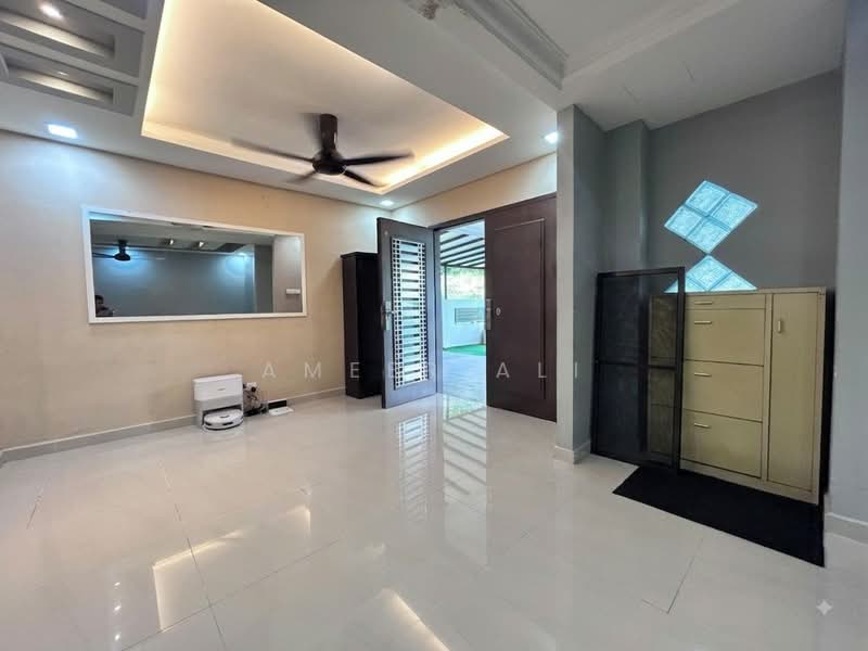 2-storey Terraced House for Sale in Seksyen 8 (Shah Alam) - Ameer Ali - Living Room - PropertyGuru.com.my
