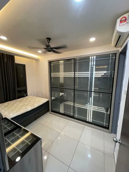 Kediaman Servis untuk Disewa di KL Traders Square - Vincent Lai - Bedroom - PropertyGuru.com.my