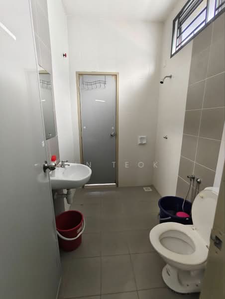 Rumah Teres 2-Tingkat untuk Dijual di Nusa Sentral (Iskandar Puteri (Nusajaya)) - Jin Teok - Bathroom - PropertyGuru.com.my