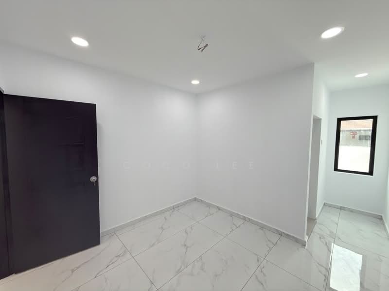 Bungalow House for Sale in Taman Puteri Wangsa (Ulu Tiram) - Coco Lee - Interior - PropertyGuru.com.my