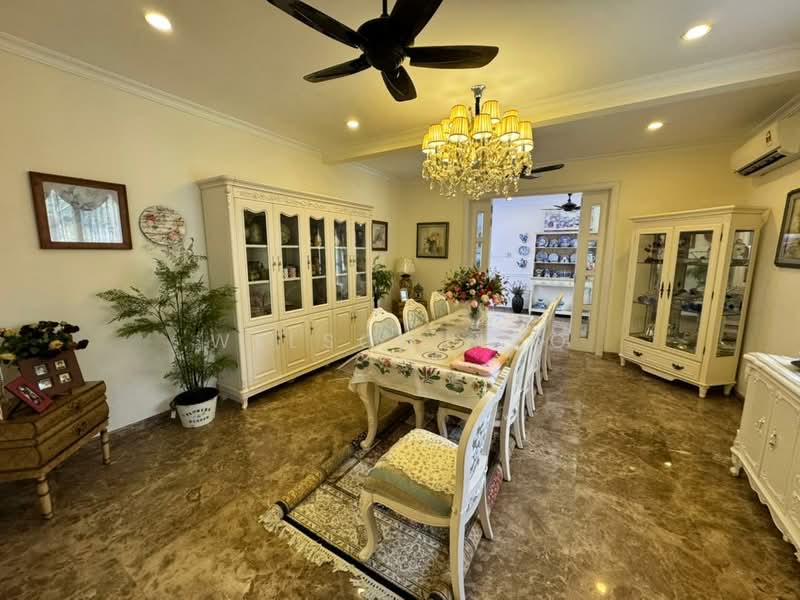 Semi-Detached House for Sale in Ukay Perdana (Ulu Kelang) - Welson Moo - Dining Room - PropertyGuru.com.my