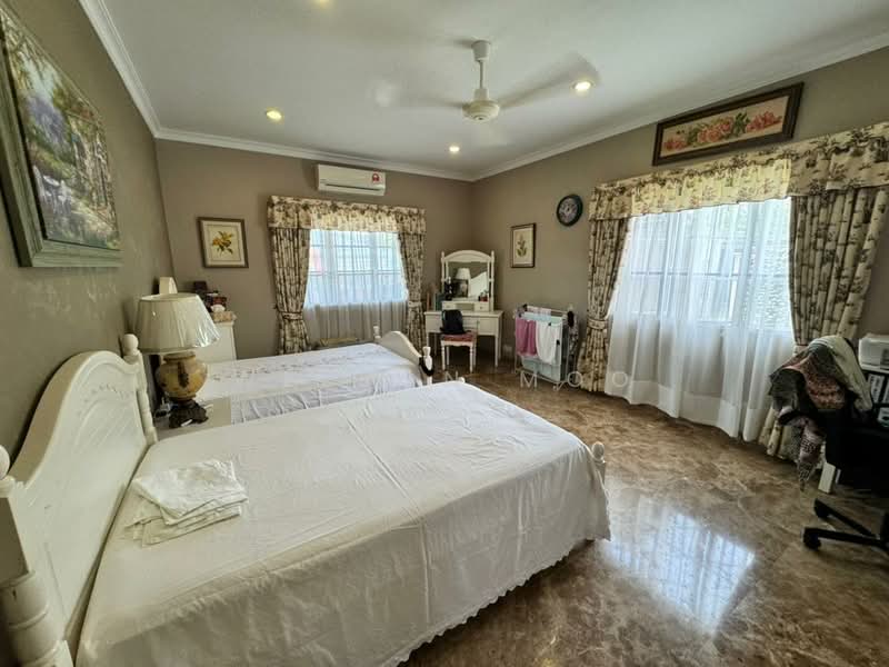 Semi-Detached House for Sale in Ukay Perdana (Ulu Kelang) - Welson Moo - Bedroom - PropertyGuru.com.my