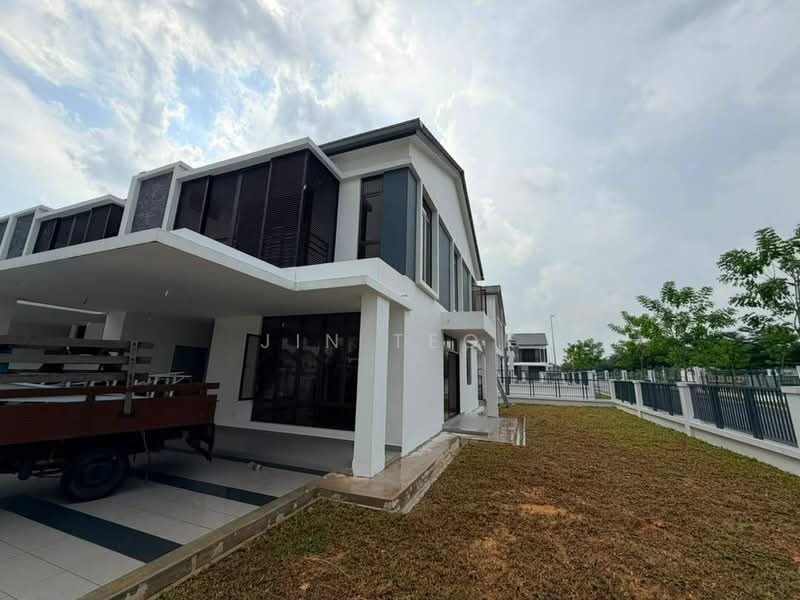 Rumah Teres 2-Tingkat untuk Dijual di Mutiara Rini (Skudai) - Jin Teok - Exterior - PropertyGuru.com.my
