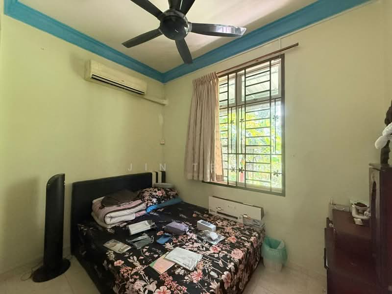 2-storey Terraced House for Sale in Taman Nusa Indah (Iskandar Puteri (Nusajaya)) - Jin Teok - Bedroom - PropertyGuru.com.my