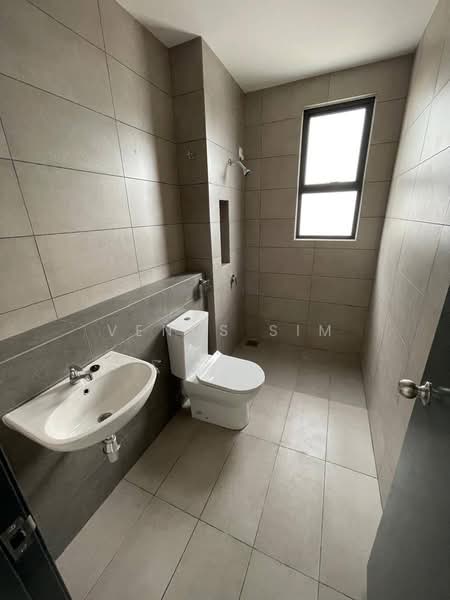 2-storey Terraced House for Rent in Telok Panglima Garang (Selangor) - Venus Sim - Bathroom - PropertyGuru.com.my