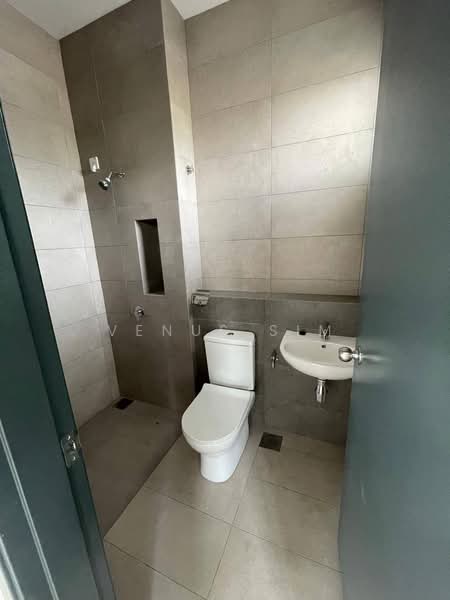 2-storey Terraced House for Rent in Telok Panglima Garang (Selangor) - Venus Sim - Bathroom - PropertyGuru.com.my