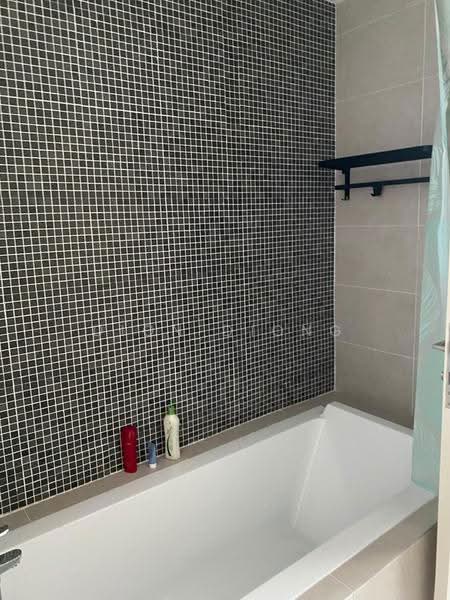 Kediaman Servis untuk Disewa di Ooak Suites @ Kiara 163 - Dion Diong - Bathroom - PropertyGuru.com.my