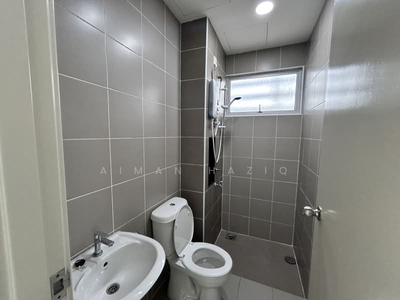 Apartment for Rent at Residensi Advena - Aiman Haziq - Bathroom - PropertyGuru.com.my