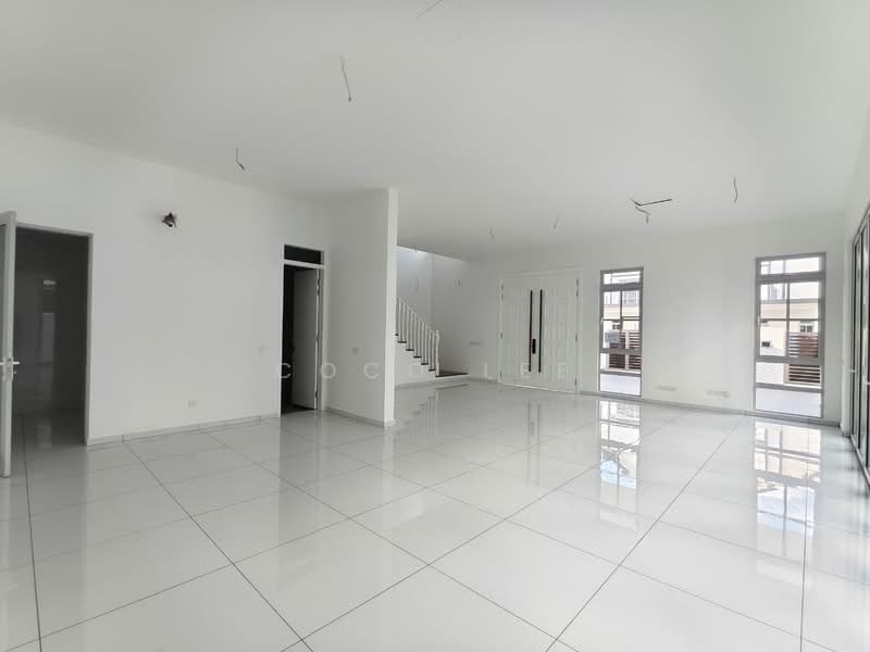 Semi-Detached House for Sale in Taman Ekoflora (Johor Bahru) - Coco Lee - Living Room - PropertyGuru.com.my