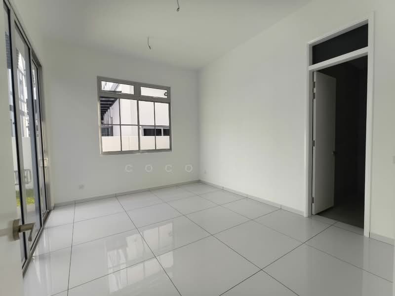 Semi-Detached House for Sale in Taman Ekoflora (Johor Bahru) - Coco Lee - Interior - PropertyGuru.com.my