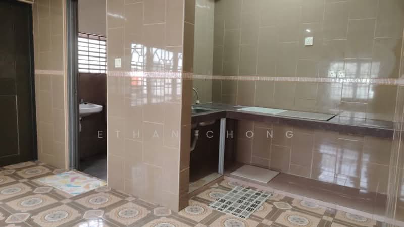Rumah Teres untuk Dijual di Bandar Puteri Klang (Klang) - Ethan Chong - Kitchen - PropertyGuru.com.my