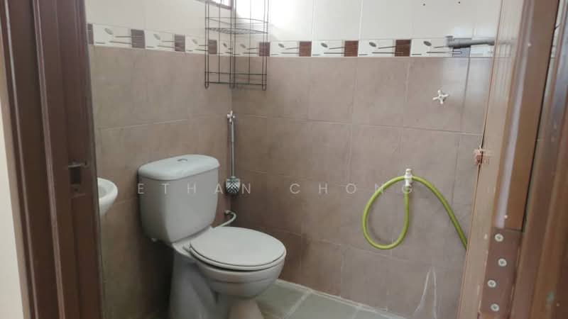 Rumah Teres untuk Dijual di Bandar Puteri Klang (Klang) - Ethan Chong - Bathroom - PropertyGuru.com.my