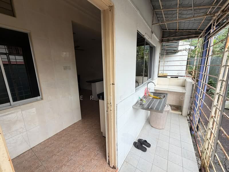 Rumah Teres 2-Tingkat untuk Dijual di Taman Bukit Idaman (Selayang) - Katherine Leong - Interior - PropertyGuru.com.my