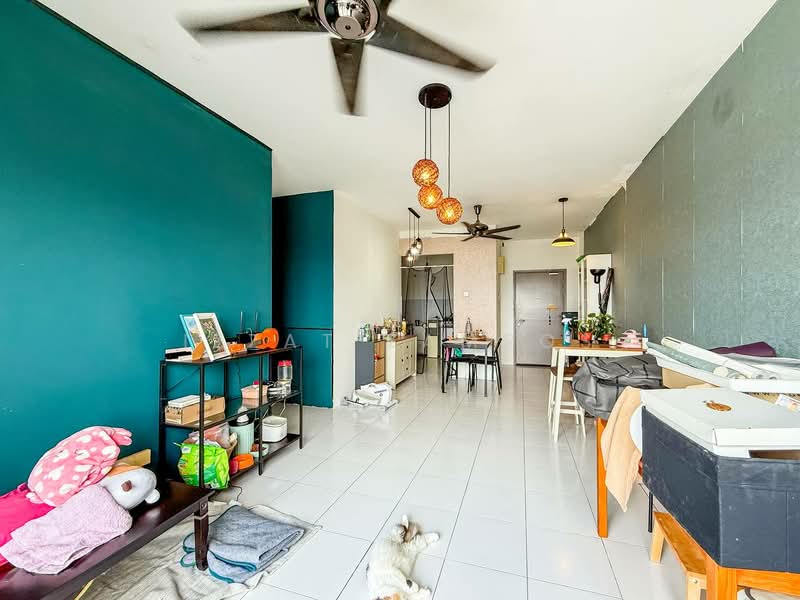 Pangsapuri untuk Dijual di Residensi Alam Damai (PR1MA @ Alam Damai) - Izzat Zamros - Living Room - PropertyGuru.com.my