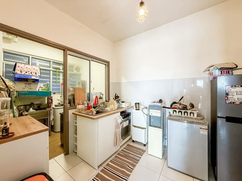 Pangsapuri untuk Dijual di Residensi Alam Damai (PR1MA @ Alam Damai) - Izzat Zamros - Kitchen - PropertyGuru.com.my
