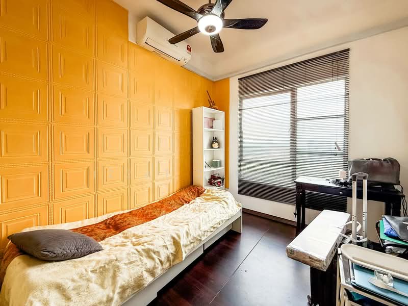 Pangsapuri untuk Dijual di Residensi Alam Damai (PR1MA @ Alam Damai) - Izzat Zamros - Bedroom - PropertyGuru.com.my