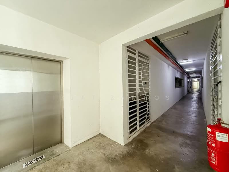 Pangsapuri untuk Dijual di Residensi Alam Damai (PR1MA @ Alam Damai) - Izzat Zamros - Corridor - PropertyGuru.com.my