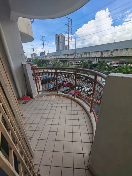 Kondominium untuk Dijual di Villa Angsana - Cony Lum - Balcony - PropertyGuru.com.my