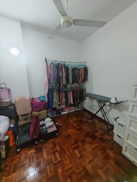 Kondominium untuk Dijual di Villa Angsana - Cony Lum - Bedroom - PropertyGuru.com.my