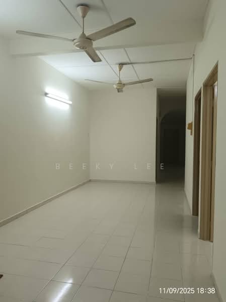 Rumah Teres 1-Tingkat untuk Dijual di Taman Desa Jana 2 (Kamunting) - Beeky Lee - Corridor - PropertyGuru.com.my