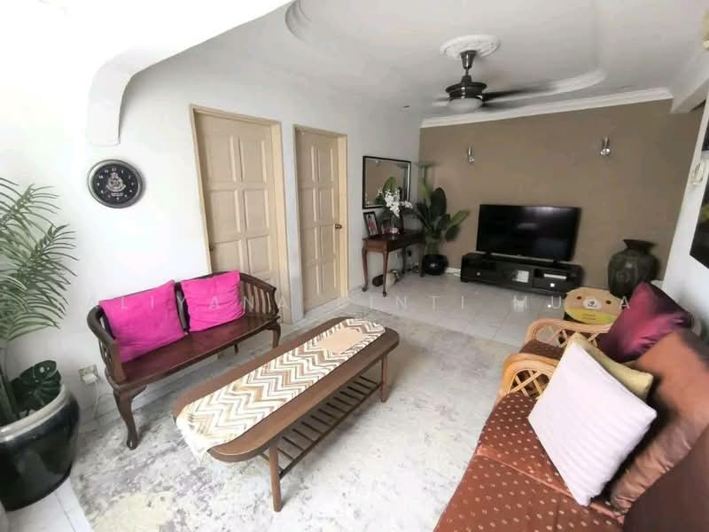 Rumah Flat untuk Dijual di Flat Pkns Au3 - Faliyana binti Muda - PropertyGuru.com.my