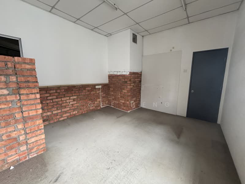 Shop / Office untuk Disewa di Kota Kemuning (Shah Alam) - Yigee Heng - PropertyGuru.com.my