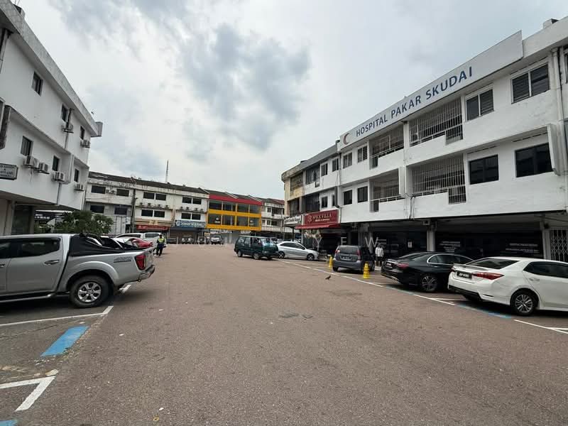 Shop / Office for Sale in Taman Skudai Baru (Skudai) - Julie Yew - Exterior - PropertyGuru.com.my