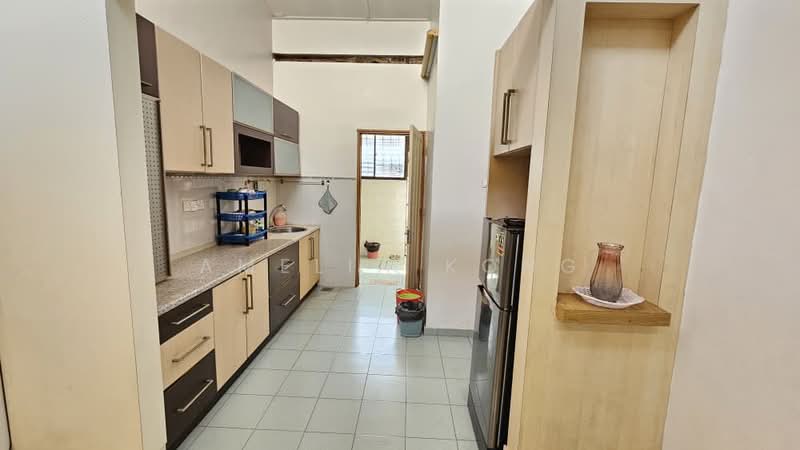 Rumah Teres untuk Disewa di Ipoh (Perak) - Amelia Kong - Kitchen - PropertyGuru.com.my
