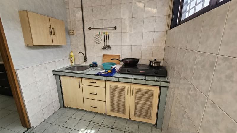 Rumah Teres untuk Disewa di Ipoh (Perak) - Amelia Kong - Kitchen - PropertyGuru.com.my
