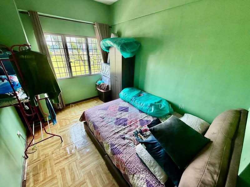 Pangsapuri untuk Dijual di Permai Villa - Adibah Salim - Bedroom - PropertyGuru.com.my