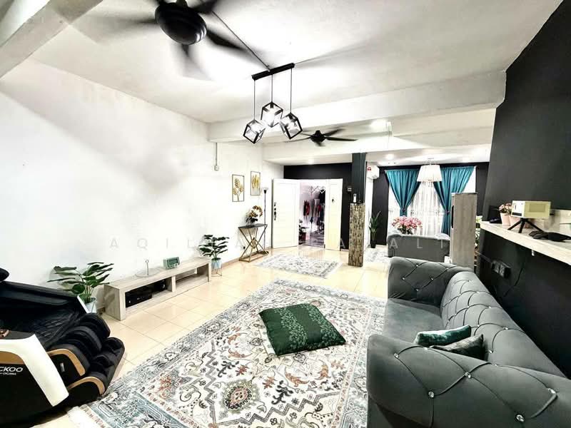 2-storey Terraced House for Sale in Serendah (Selangor) - Aqillah Razali - Living Room - PropertyGuru.com.my