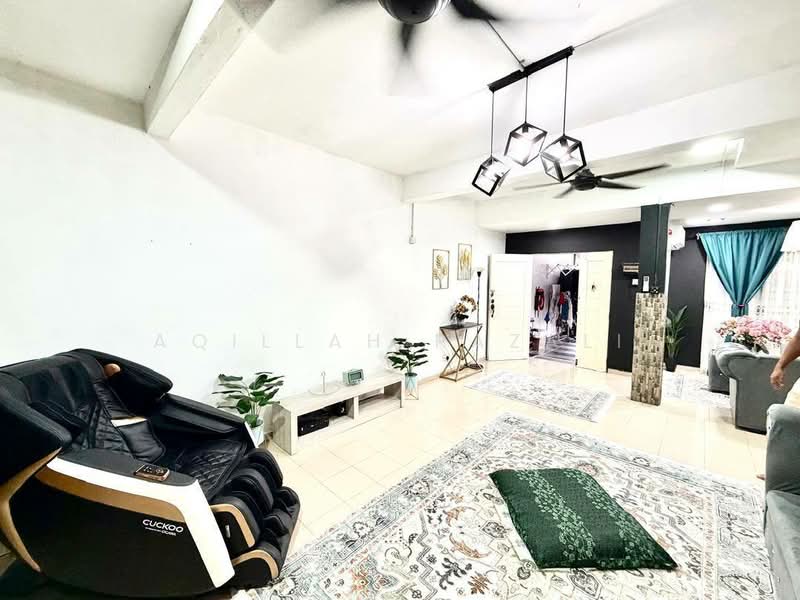 2-storey Terraced House for Sale in Serendah (Selangor) - Aqillah Razali - Living Room - PropertyGuru.com.my
