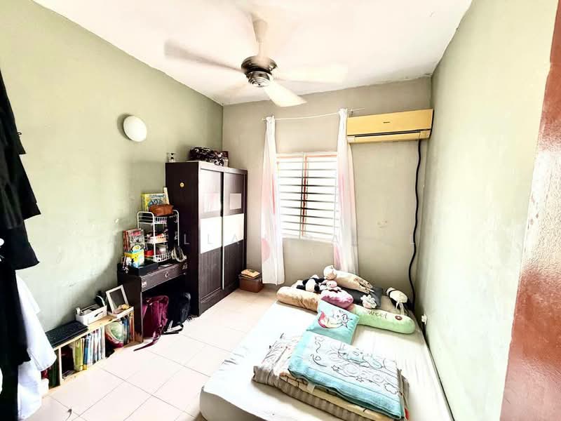2-storey Terraced House for Sale in Serendah (Selangor) - Aqillah Razali - Bedroom - PropertyGuru.com.my