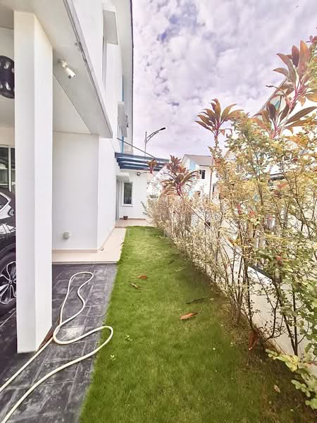 2-storey Terraced House for Rent in Sepang (Selangor) - Baxter Lim - Exterior - PropertyGuru.com.my