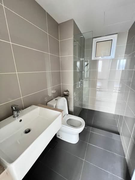 Kediaman Servis untuk Dijual di Sentul Point - SK Luk - Bathroom - PropertyGuru.com.my