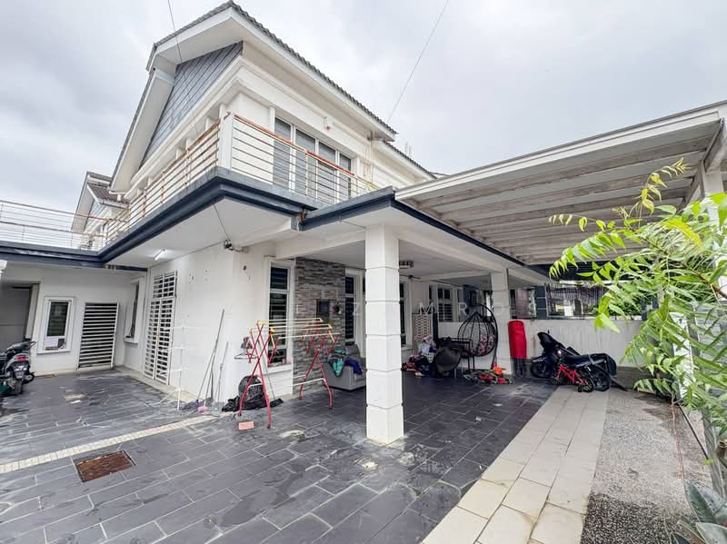 Rumah Kluster untuk Dijual di Bandar Saujana Putra (Tanjong Duabelas) - Izzat Zamros - Exterior - PropertyGuru.com.my